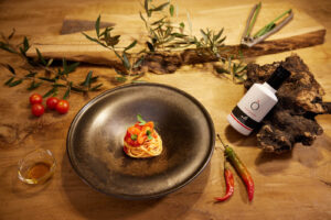 Condimento a base di Olio Extravergine di oliva Biologico e Peperoncino - Maso Botes